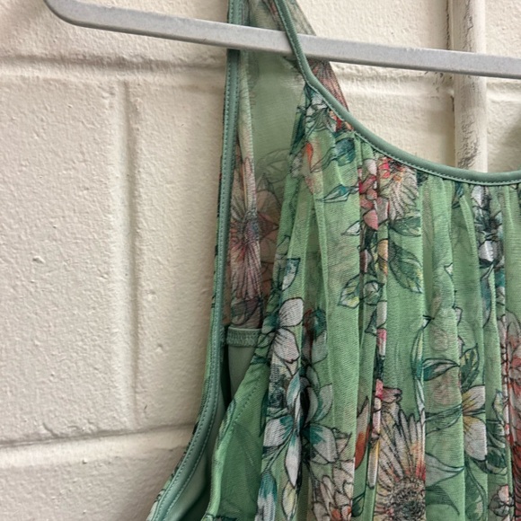 Woman’s Candalite woman’s green flowered sleeveless dress 2x - Picture 5 of 11